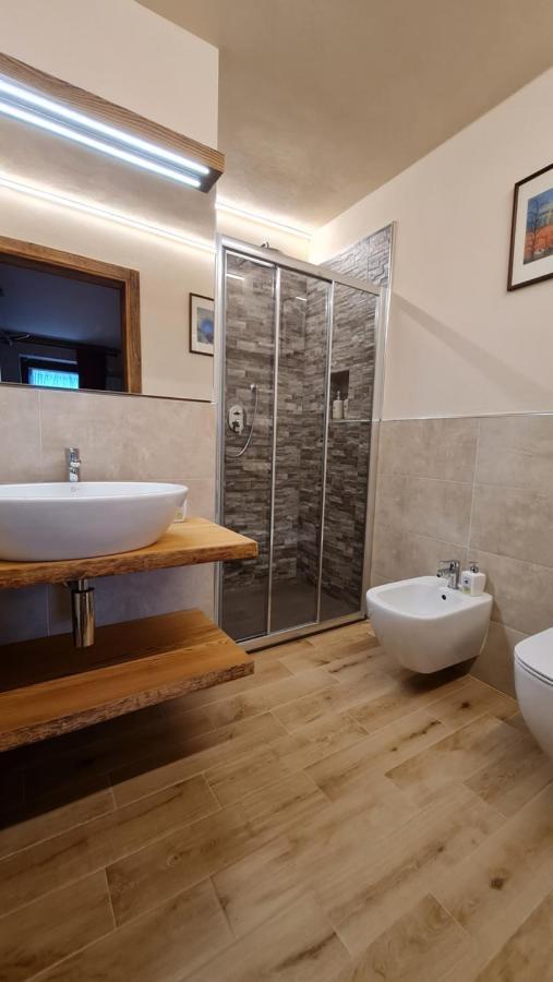 Casa Margherita Chambres D'Hotes & Spa Challand-Saint-Anselme Luaran gambar