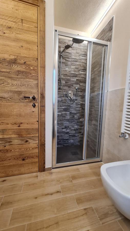 Casa Margherita Chambres D'Hotes & Spa Challand-Saint-Anselme Luaran gambar